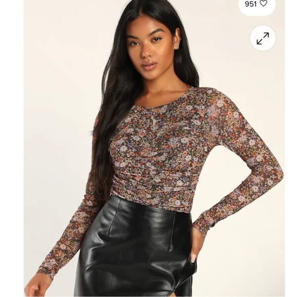 Lulus Everyday Luck Brown Floral Print Ruched Floral Bodysuit - Picture 6 of 8